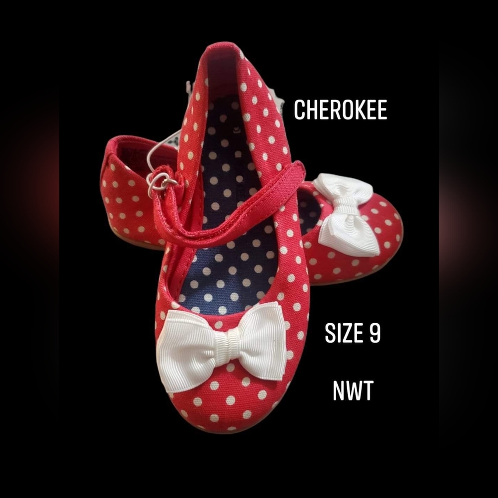 Cherokee size 8 and 9 shoes NWT